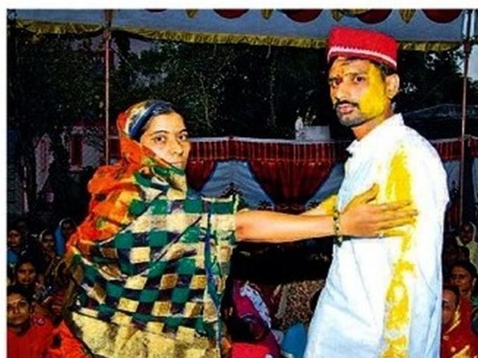 marriage and remorse in Parola | कुंकवातच दडते जेव्हा वेदना वैधव्याची!, पारोळ्यातील पाटील कुटुंबात एकाच दिवशी लग्न आणि विघ्नही