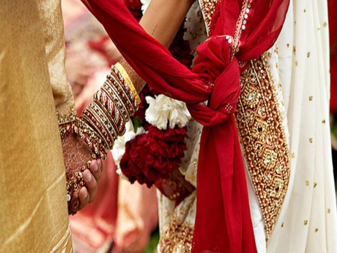 Valentine's Day: 48 couples from Tha Tha Sawala Marriage muhurat | व्हॅलेंटाइन डे : ठाण्यात ४८ जोडप्यांनी साधला विवाह मुहूर्त