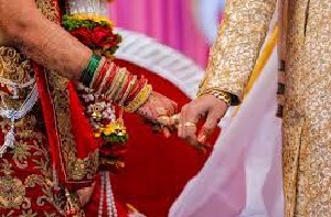 After the Tulsi wedding the wedding started the cost increased due to inflation | आता लग्नाचे बार उडणार, पंगतीचा खर्च वाढणार After the Tulsi wedding the wedding started the cost increased due to inflation | आता लग्नाचे बार उडणार, पंगतीचा खर्च वाढणार