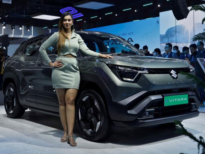 The wait for Maruti's first electric SUV is over, it will be launched in December, know the price and features | मारुतीच्या पहिल्या इलेक्ट्रिक SUV ची प्रतीक्षा संपली, डिसेंबरमध्ये होणार लाँच, जाणून घ्या किंमत अन् फीचर्स The wait for Maruti's first electric SUV is over, it will be launched in December, know the price and features | मारुतीच्या पहिल्या इलेक्ट्रिक SUV ची प्रतीक्षा संपली, डिसेंबरमध्ये होणार लाँच, जाणून घ्या किंमत अन् फीचर्स