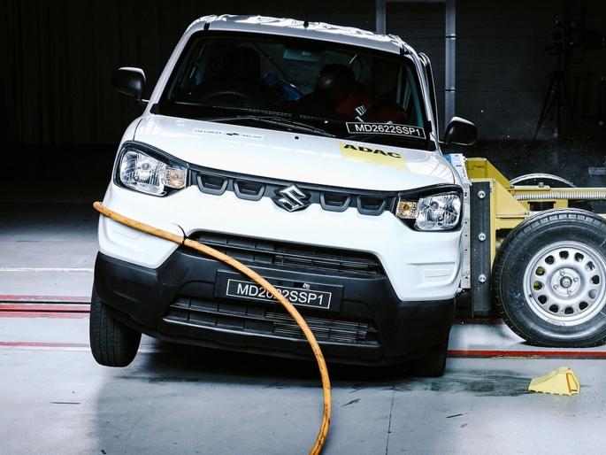 This is called confidence! Maruti Suzuki applied for car testing in Bharat NCAP safety Rating | याला म्हणतात कॉन्फिडन्स! मारुती सुझुकीने भारत एनकॅपमध्ये कारच्या टेस्टिंगसाठी अर्ज केला This is called confidence! Maruti Suzuki applied for car testing in Bharat NCAP safety Rating | याला म्हणतात कॉन्फिडन्स! मारुती सुझुकीने भारत एनकॅपमध्ये कारच्या टेस्टिंगसाठी अर्ज केला
