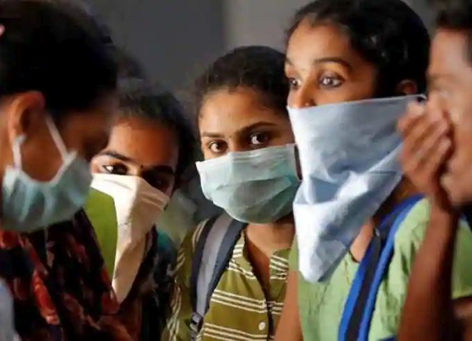 Why Are People Not Wearing Masks... These 3 Reasons Came Out In Survey Of The Government | Coronavirus : लोक मास्क लावण्यास का टाळाटाळ करतात? 'ही' आहेत तीन कारणं... Why Are People Not Wearing Masks... These 3 Reasons Came Out In Survey Of The Government | Coronavirus : लोक मास्क लावण्यास का टाळाटाळ करतात? 'ही' आहेत तीन कारणं...