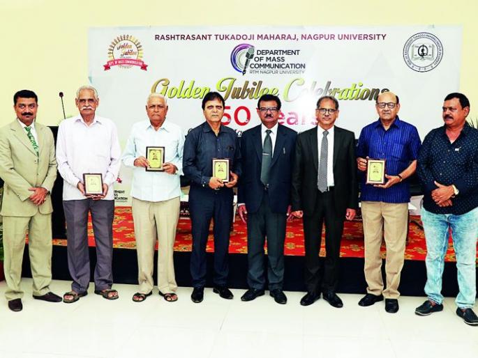 Journalists should work with conscience: Siddhartha Vinayak Kane | पत्रकारांनी विवेकबुद्धी राखून काम करावे : सिद्धार्थविनायक काणे