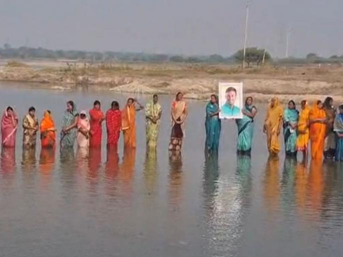 SIT formed in Sarpanch murder case; Investigation to be expedited; A team of ten will conduct a thorough investigation | सरपंच हत्याप्रकरणी एसआयटीची स्थापना; तपासाला वेग; दहा जणांची टीम करणार सखोल चौकशी  SIT formed in Sarpanch murder case; Investigation to be expedited; A team of ten will conduct a thorough investigation | सरपंच हत्याप्रकरणी एसआयटीची स्थापना; तपासाला वेग; दहा जणांची टीम करणार सखोल चौकशी