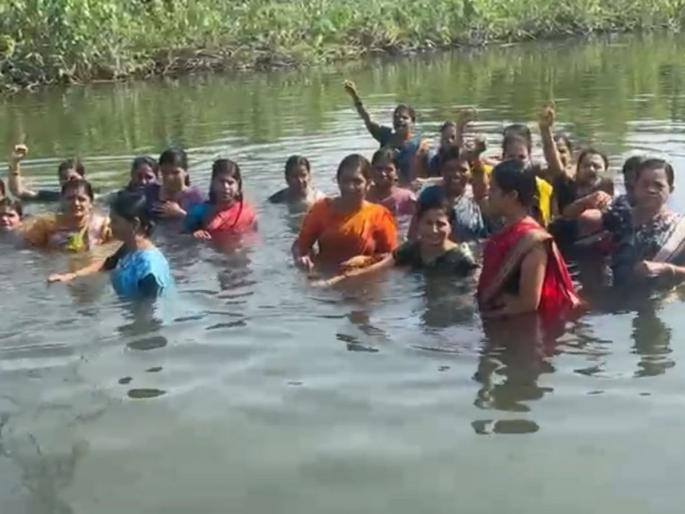 Massive Protest in Panvel: 80 Women Attempt 'Jal Samadhi' in Kasadi River Over MIDC Land Acquisition Compensation | नव्या एमआयडीसीच्या वाढीव मोबदला हवा; चिंध्रन गावातील ८० महिलांचे जलसमाधी आंदोलन Massive Protest in Panvel: 80 Women Attempt 'Jal Samadhi' in Kasadi River Over MIDC Land Acquisition Compensation | नव्या एमआयडीसीच्या वाढीव मोबदला हवा; चिंध्रन गावातील ८० महिलांचे जलसमाधी आंदोलन