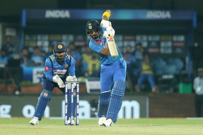 Ind vs SL: India's 7 wickets win over Sri Lanka in 2nd T-20 | Ind vs SL : भारताचा श्रीलंकेवर धडाकेबाज विजय, मालिकेत आघाडी