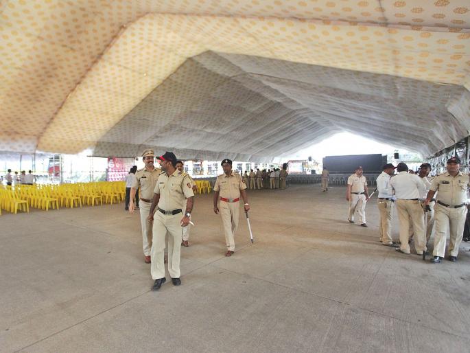 Maharashtra Vidhan Sabha 2019 The trumpet of the propaganda of the Alliance in Mathadi fair! | Vidhan Sabha 2019: माथाडी मेळाव्यात युतीच्या प्रचाराचे रणशिंग! Maharashtra Vidhan Sabha 2019 The trumpet of the propaganda of the Alliance in Mathadi fair! | Vidhan Sabha 2019: माथाडी मेळाव्यात युतीच्या प्रचाराचे रणशिंग!