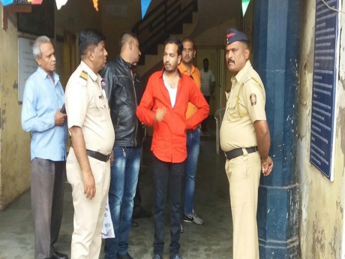 'It is my intention to create a ruckus'; Corporator Syed Matin always stresses on controversial work | 'हंगामा खड़ा करना ही मेरा मकसद'; नगरसेवक सय्यद मतीन यांची नेहमी वादग्रस्त कामावरच भर 'It is my intention to create a ruckus'; Corporator Syed Matin always stresses on controversial work | 'हंगामा खड़ा करना ही मेरा मकसद'; नगरसेवक सय्यद मतीन यांची नेहमी वादग्रस्त कामावरच भर