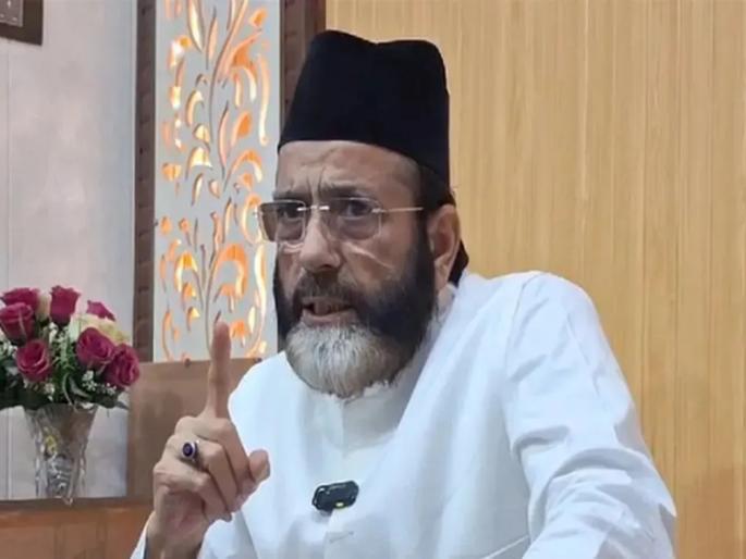 parents not giving good values to hindu youth said maulana tauqeer raza controversial statement | "हिंदू तरुणांना त्यांचे पालक चांगले संस्कार देत नाहीत", मौलाना तौकीर रझा यांचे वादग्रस्त विधान parents not giving good values to hindu youth said maulana tauqeer raza controversial statement | "हिंदू तरुणांना त्यांचे पालक चांगले संस्कार देत नाहीत", मौलाना तौकीर रझा यांचे वादग्रस्त विधान