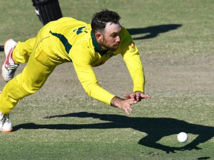 ICC World Cup 2019: Glen Maxwell done fantastic run out against run out | ICC World Cup 2019 : मॅक्सवेलचा भन्नाट रनआऊट आणि पाकिस्तानचे टाय टाय फिश...
