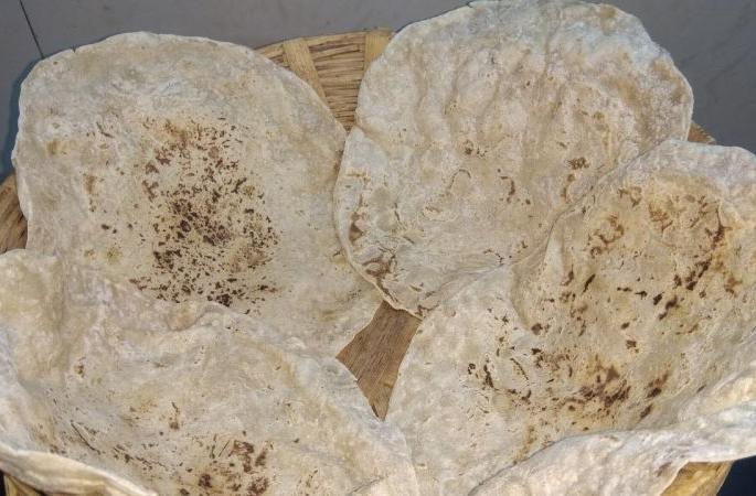 How to afford sorghum bread in winter? Even more expensive than wheat and millet | हिवाळ्यात ज्वारीची भाकरी कशी परवडणार? गहू आणि बाजरीपेक्षाही महाग How to afford sorghum bread in winter? Even more expensive than wheat and millet | हिवाळ्यात ज्वारीची भाकरी कशी परवडणार? गहू आणि बाजरीपेक्षाही महाग