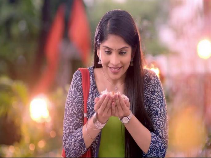 Phulala Sugandh Maticha In Trouble! LGBTQIA+ Members File Complaint Against The Show | ‘फुलाला सुगंध मातीचा’ मालिका वादाच्या भोवऱ्यात, जाणून घ्या काय आहे भानगड Phulala Sugandh Maticha In Trouble! LGBTQIA+ Members File Complaint Against The Show | ‘फुलाला सुगंध मातीचा’ मालिका वादाच्या भोवऱ्यात, जाणून घ्या काय आहे भानगड