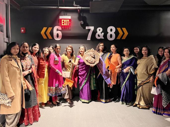 mayboli katta organized Pawankhind movie show in Washington DC | 'त्या' १६३ जणी... त्यांचा 'मायबोली कट्टा' अन् 'पावनखिंड'द्वारे वॉशिंग्टनमध्ये फडकलेली मराठी पताका! mayboli katta organized Pawankhind movie show in Washington DC | 'त्या' १६३ जणी... त्यांचा 'मायबोली कट्टा' अन् 'पावनखिंड'द्वारे वॉशिंग्टनमध्ये फडकलेली मराठी पताका!