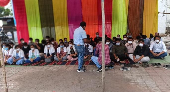 Mayo resident doctors' agitation continues: ICU service closure warning | मेयोत निवासी डॉक्टरांचे आंदोलन जारी : आयसीयूमध्ये सेवा बंद करण्याचा इशारा