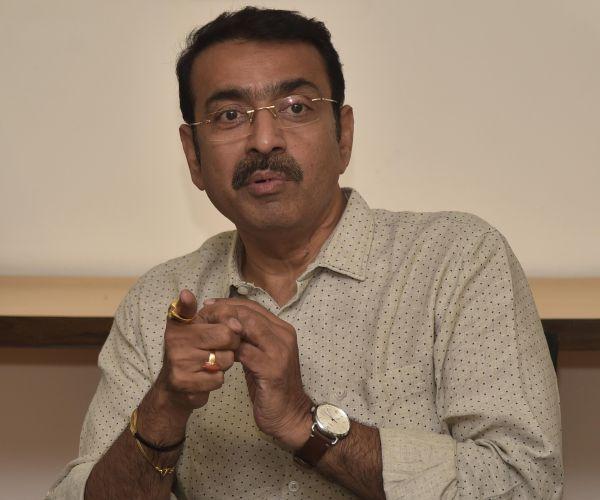 Vision of the public is not mine: Mayor Sandeep Joshi talks on 'Lokmat' platform | माझे नाही हे जनतेचे 'व्हिजन' : महापौर संदीप जोशी यांचा 'लोकमत' व्यासपीठावर संवाद Vision of the public is not mine: Mayor Sandeep Joshi talks on 'Lokmat' platform | माझे नाही हे जनतेचे 'व्हिजन' : महापौर संदीप जोशी यांचा 'लोकमत' व्यासपीठावर संवाद