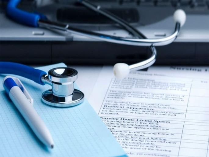 52 lakhs cheated salon professionals in the name of medical admission | वैद्यकीय प्रवेशाच्या नावाखाली ५२ लाखांना सलून व्यावसायिकाला गंडविले 52 lakhs cheated salon professionals in the name of medical admission | वैद्यकीय प्रवेशाच्या नावाखाली ५२ लाखांना सलून व्यावसायिकाला गंडविले