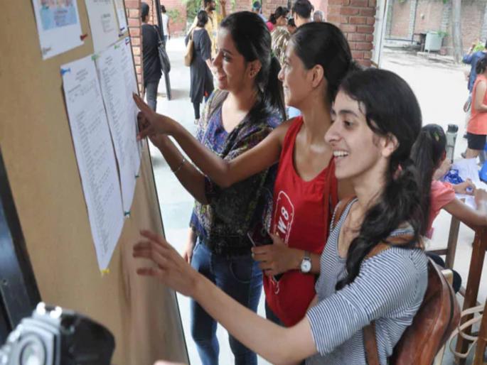 MBBS cut off reduced Open category merit list drops to 509 | एमबीबीएसच्या कट ऑफमध्ये घट; खुल्या प्रवर्गाची गुणवत्ता यादी ५०९ पर्यंत घसरली MBBS cut off reduced Open category merit list drops to 509 | एमबीबीएसच्या कट ऑफमध्ये घट; खुल्या प्रवर्गाची गुणवत्ता यादी ५०९ पर्यंत घसरली