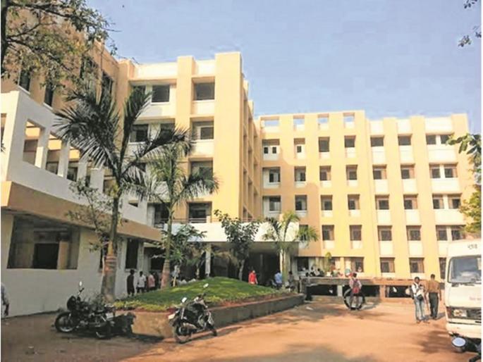 The contract for the Temba Hospital finally done | मीरा भाईंदर : अखेर टेंबा रुग्णालयाचा करारनामा झाला The contract for the Temba Hospital finally done | मीरा भाईंदर : अखेर टेंबा रुग्णालयाचा करारनामा झाला