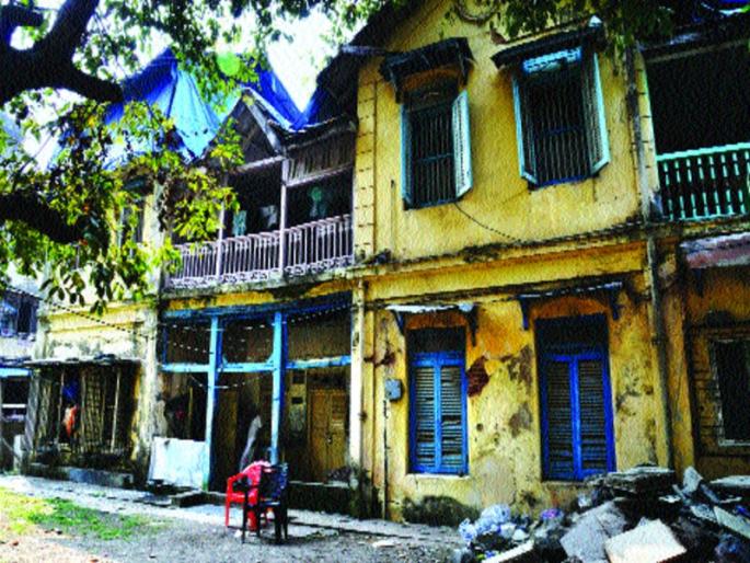 And the entire Kunkuwadi shook! Grief in the area after accident in mumbai | ...आणि अख्खी कुंकूवाडी हादरली! परिसरात शोककळा And the entire Kunkuwadi shook! Grief in the area after accident in mumbai | ...आणि अख्खी कुंकूवाडी हादरली! परिसरात शोककळा