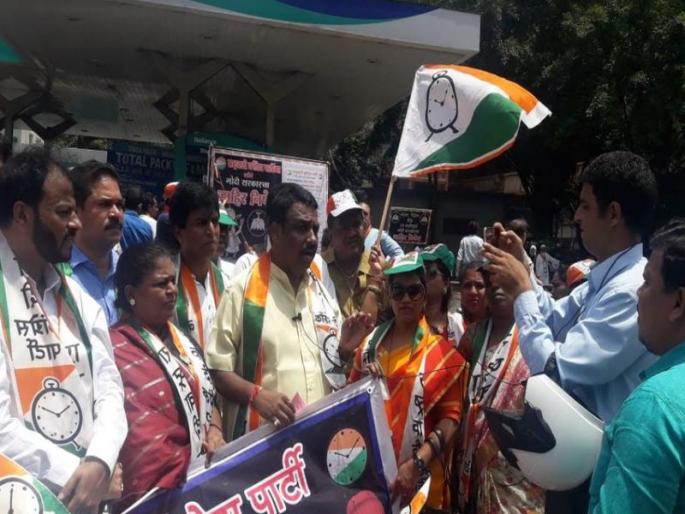 NCP movement against inflation | महागाईविरोधात राष्ट्रवादीचे आंदोलन