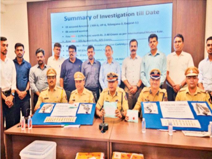 Dawood drug factory destroyed, MD worth 327 crore seized | दाऊदच्या ‘डोळा’ची ड्रग्ज फॅक्टरी उद्ध्वस्त, ३२७ कोटींचे एमडी जप्त Dawood drug factory destroyed, MD worth 327 crore seized | दाऊदच्या ‘डोळा’ची ड्रग्ज फॅक्टरी उद्ध्वस्त, ३२७ कोटींचे एमडी जप्त