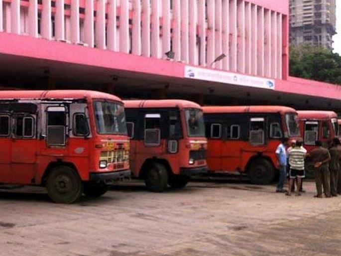 ST staff salaries are reduced by 10 to 40 percent | एसटी कर्मचाऱ्यांच्या वेतनात १० ते ४० टक्क्यांची कपात ST staff salaries are reduced by 10 to 40 percent | एसटी कर्मचाऱ्यांच्या वेतनात १० ते ४० टक्क्यांची कपात