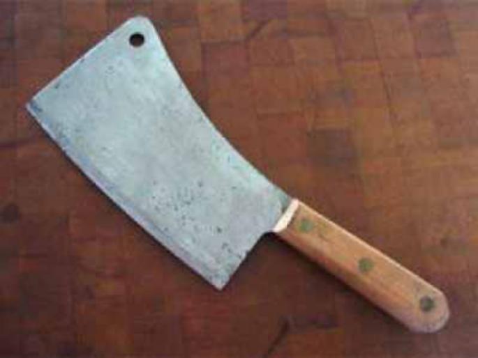 half murder attack on person in wakad | वाकडमध्ये घरात घुसून शेजाऱ्यावर प्राणघातक हल्ला half murder attack on person in wakad | वाकडमध्ये घरात घुसून शेजाऱ्यावर प्राणघातक हल्ला