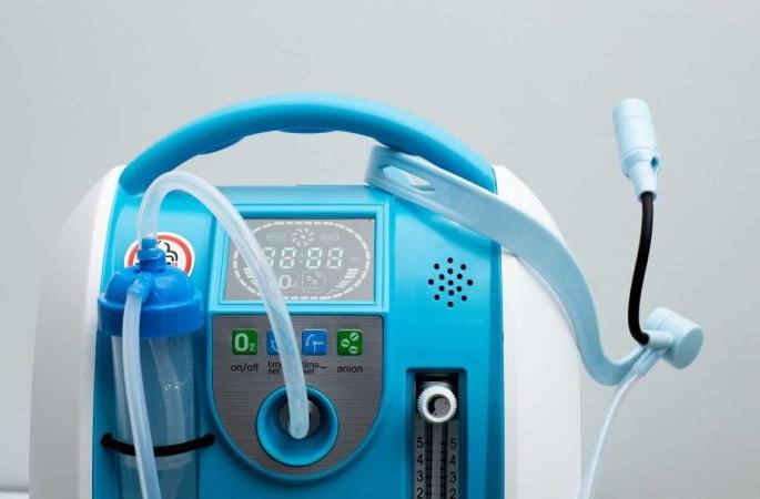 Oxygen concentrators became out of stock | ऑक्सिजन कॉन्सन्ट्रेटर्स झाले आऊट ऑफ स्टॉक