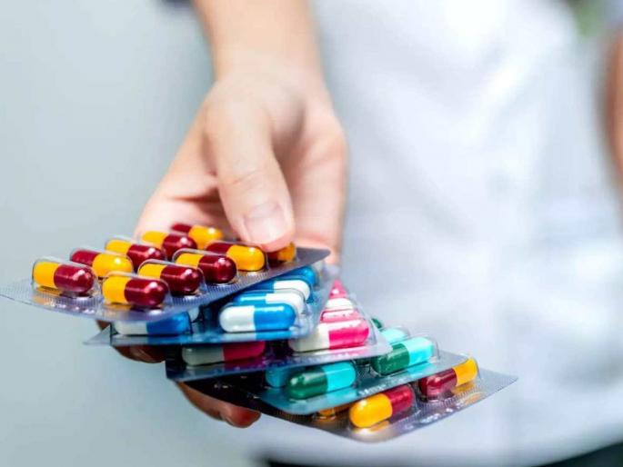 US tariffs likely to have the biggest impact on the pharma sector | औषध कंपन्या संकटात? अमेरिकन टॅरिफचा सर्वांत जास्त परिणाम फार्मा क्षेत्रावर होण्याची शक्यता