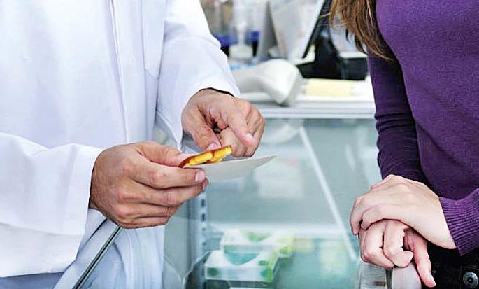 How to avoid fake drug trafficking? | बनावट औषधांच्या सापळ्यातून कसं वाचाल? How to avoid fake drug trafficking? | बनावट औषधांच्या सापळ्यातून कसं वाचाल?