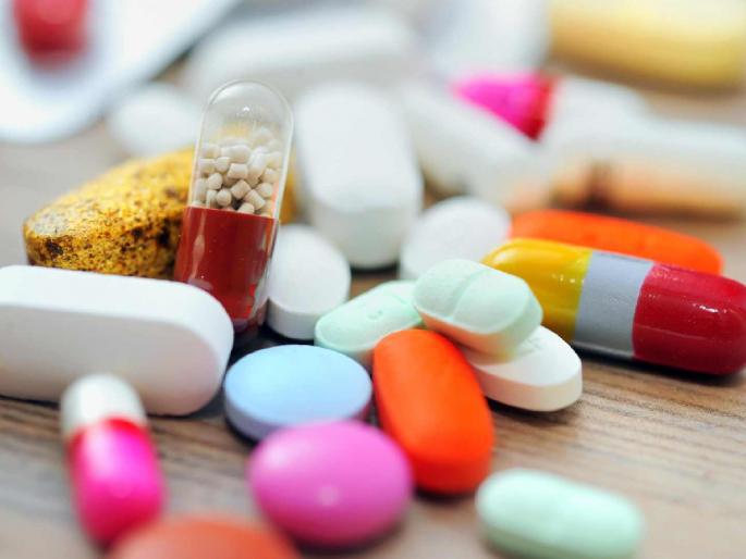 Shortage of medicines in Ulhasnagar central hospital, management is dependent on God, dues on 40 lakhs! | उल्हासनगर मध्यवर्ती रुग्णालयात औषधांचा तुटवडा, कारभार देवभरोसे, थकबाकी ४० लाखांवर! Shortage of medicines in Ulhasnagar central hospital, management is dependent on God, dues on 40 lakhs! | उल्हासनगर मध्यवर्ती रुग्णालयात औषधांचा तुटवडा, कारभार देवभरोसे, थकबाकी ४० लाखांवर!
