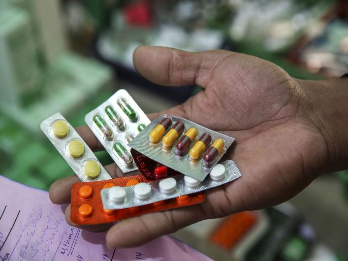 Supply of bogus medicines to government hospitals, purchase at local level | शासकीय रुग्णालयांना चक्क बोगस औषधांचा पुरवठा, स्थानिक पातळीवर खरेदी