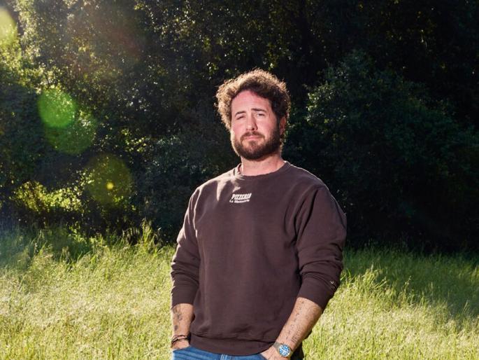 1 house, 1 employee and the magic of AI; Success Story of Medvi is an AI-powered telehealth platform company founder Matthew Gallagher | १ घर, एक कर्मचारी अन् AI ची जादू; १८ लाख गुंतवून तब्बल २८ कोटींची कमाई करतोय 'हा' युवक 1 house, 1 employee and the magic of AI; Success Story of Medvi is an AI-powered telehealth platform company founder Matthew Gallagher | १ घर, एक कर्मचारी अन् AI ची जादू; १८ लाख गुंतवून तब्बल २८ कोटींची कमाई करतोय 'हा' युवक