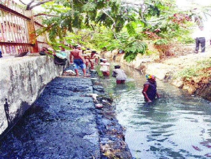 Contract warning workers protest movement | कंत्राटी सफाई कामगारांचा आंदोलनाचा इशारा Contract warning workers protest movement | कंत्राटी सफाई कामगारांचा आंदोलनाचा इशारा