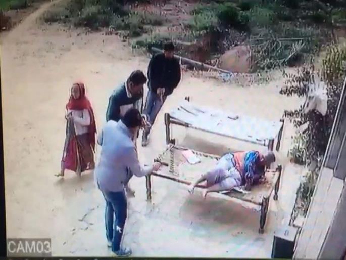 Myelak's murder was a panic in Meerut, her husband had already been murdered | मायलेकाच्या हत्येने मेरठमध्ये दहशत, आधी पतीचीही झाली होती हत्या  Myelak's murder was a panic in Meerut, her husband had already been murdered | मायलेकाच्या हत्येने मेरठमध्ये दहशत, आधी पतीचीही झाली होती हत्या