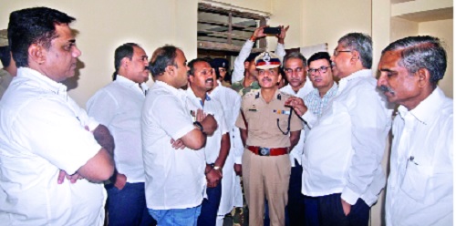 First resident of Kolhapur for Maratha students: Guilty of Chandrakant Patil | मराठा विद्यार्थ्यांसाठी पहिले वसतिगृह कोल्हापुरात : चंद्रकांत पाटील यांची ग्वाही First resident of Kolhapur for Maratha students: Guilty of Chandrakant Patil | मराठा विद्यार्थ्यांसाठी पहिले वसतिगृह कोल्हापुरात : चंद्रकांत पाटील यांची ग्वाही