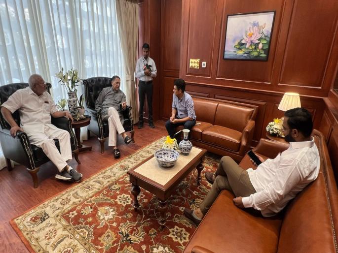 Pune Nashik railway should be via Chakan Manchar Sangamaner Straight road is the best option in terms of development | पुणे-नाशिक रेल्वेमार्ग चाकण-मंचर-संगमनेरमार्गेच व्हावा; विकासाच्या दृष्टीने सरळ मार्ग हाच सर्वोत्तम पर्याय Pune Nashik railway should be via Chakan Manchar Sangamaner Straight road is the best option in terms of development | पुणे-नाशिक रेल्वेमार्ग चाकण-मंचर-संगमनेरमार्गेच व्हावा; विकासाच्या दृष्टीने सरळ मार्ग हाच सर्वोत्तम पर्याय