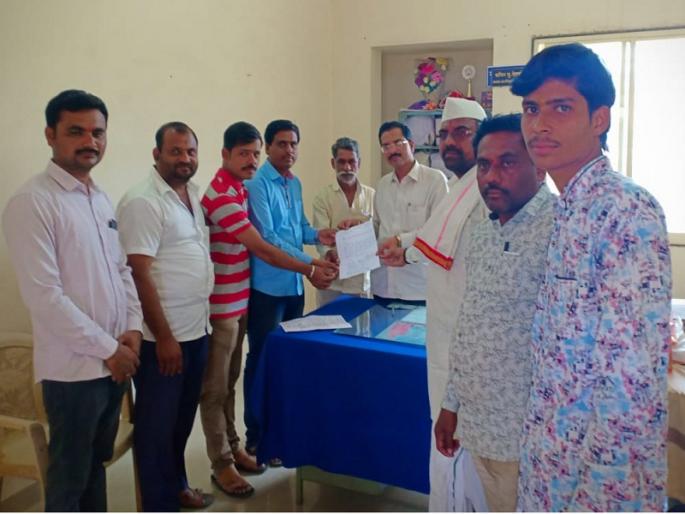 Give reservation to Brahman community in Mega servants recruitment; Demand of sakal Brahmin community kaij | मेगा नोकर भरतीत ब्राह्मण समाजाला आरक्षण द्या; केजमध्ये सकल ब्राह्मण समाजाची मागणी 