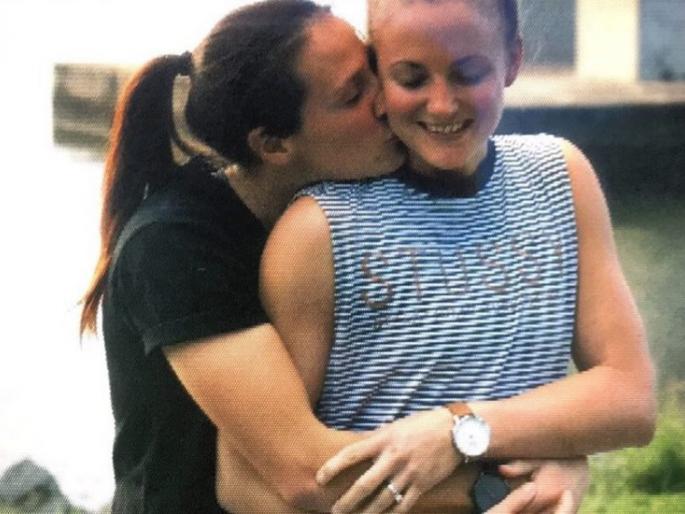 Australia's 'Women' Cricketer Announces her Homosexuality | ऑस्ट्रेलियाच्या ' या ' महिला क्रिकेटपटूने जाहीर केले आपले समलैंगिक संबंध