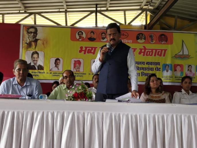 The fisheries department will have an independent license office | उत्तनसाठी मत्स्यविभागाचे स्वतंत्र परवाना कार्यालय होणार The fisheries department will have an independent license office | उत्तनसाठी मत्स्यविभागाचे स्वतंत्र परवाना कार्यालय होणार