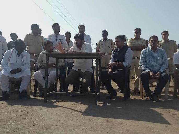 Melghat tribals agitation over; Some demands are complete | मेळघाटातील पुनर्वसित आदीवासींचे आंदोलन ३२ दिवसानंतर मागे; काही मागण्या पूर्ण