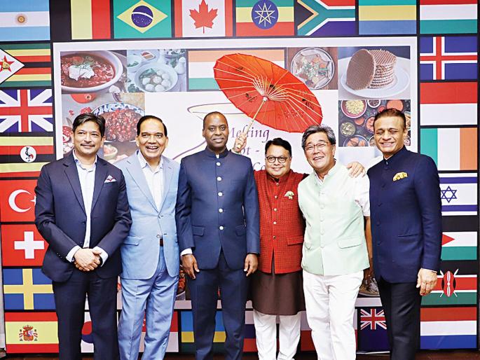 Assistance through the Melting Pot to NGOs leading the social cause | सामाजिक कार्यात अग्रेसर असलेल्या स्वयंसेवी संस्थांना मेल्टिंग पॉटच्या माध्यमातून मदत Assistance through the Melting Pot to NGOs leading the social cause | सामाजिक कार्यात अग्रेसर असलेल्या स्वयंसेवी संस्थांना मेल्टिंग पॉटच्या माध्यमातून मदत