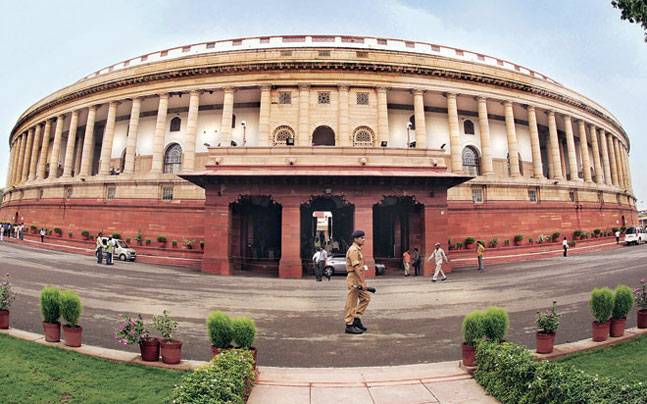 Approved the law to declare a person a terrorist | व्यक्तीलाही दहशतवादी घोषित करण्याची कायदादुरुस्ती मंजूर