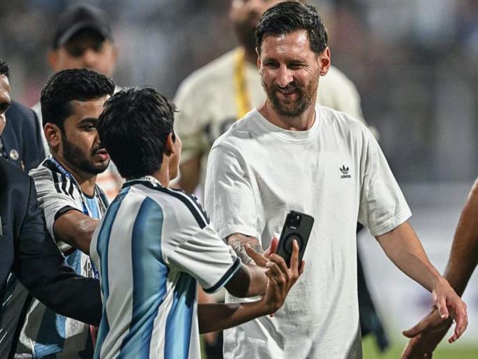 A cricket-mad country has given up on Messi... What next? What for the development of Indian football? | क्रिकेटवेड्या देशाने मेस्सीवर जीव टाकला... पुढे? भारतीय फुटबॉलच्या विकासासाठी काय? A cricket-mad country has given up on Messi... What next? What for the development of Indian football? | क्रिकेटवेड्या देशाने मेस्सीवर जीव टाकला... पुढे? भारतीय फुटबॉलच्या विकासासाठी काय?
