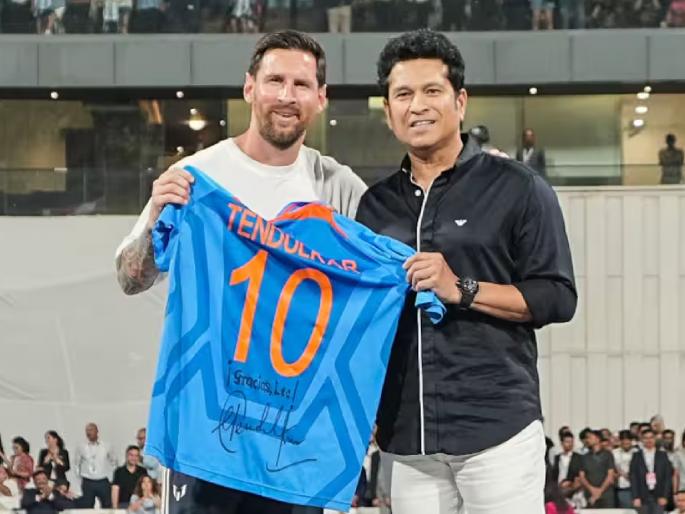 The King of Football and the God of Cricket on the same stage! The magic of '10' at Wankhede | फुटबॉलचा किंग अन् क्रिकेटचा देव एकाच व्यासपीठावर! वानखेडेवर '१०'ची जादू The King of Football and the God of Cricket on the same stage! The magic of '10' at Wankhede | फुटबॉलचा किंग अन् क्रिकेटचा देव एकाच व्यासपीठावर! वानखेडेवर '१०'ची जादू