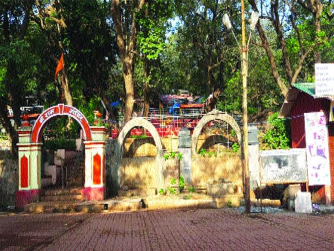 Matheran bent bugging, the social media impact | माथेरानमध्ये बॅनरबाजीला बसला लगाम, सोशल मीडिया इम्पॅक्ट