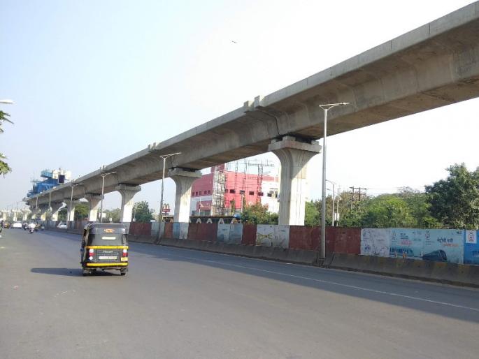 The speed of the metro work slow inPimpri : Notice to the contractor preparing the station | पिंपरीत मेट्रोचा वेग मंदावला : स्टेशन तयार करणाऱ्या ठेकेदाराला नोटीस The speed of the metro work slow inPimpri : Notice to the contractor preparing the station | पिंपरीत मेट्रोचा वेग मंदावला : स्टेशन तयार करणाऱ्या ठेकेदाराला नोटीस