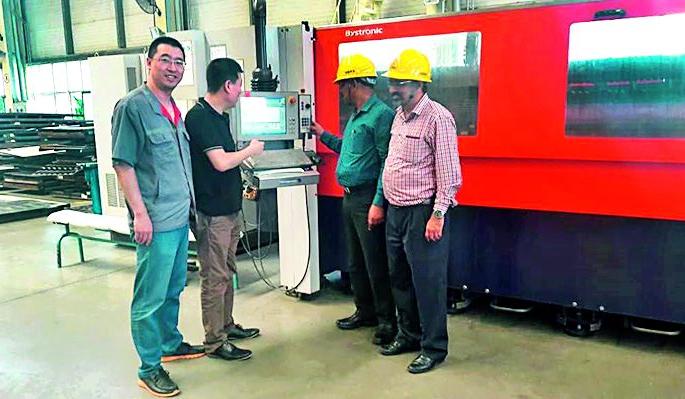 Production of metro coaches in China began | चीनमध्ये मेट्रोच्या कोचेस निर्मितीला सुरुवात 