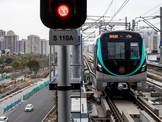 Investors back out of Kanjurmarg-Badlapur Metro tender | कांजूरमार्ग-बदलापूर मेट्रोच्या निविदांकडे गुंतवणूकदारांची पाठ Investors back out of Kanjurmarg-Badlapur Metro tender | कांजूरमार्ग-बदलापूर मेट्रोच्या निविदांकडे गुंतवणूकदारांची पाठ