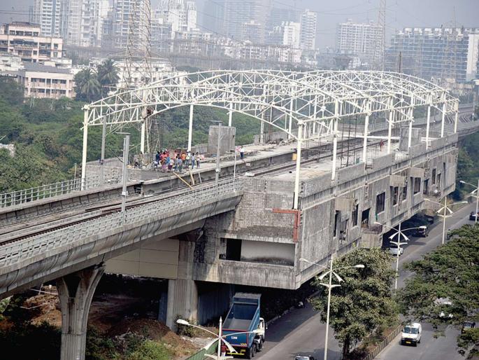 Contractor for Cidco not found for Metro operation | मेट्रोच्या संचलनासाठी सिडकोला मिळेना ठेकेदार Contractor for Cidco not found for Metro operation | मेट्रोच्या संचलनासाठी सिडकोला मिळेना ठेकेदार